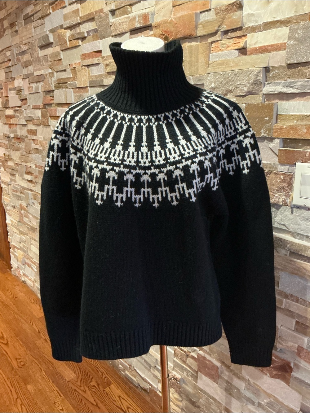 Tory Burch Black White Fair Isle Wool Turtleneck Sweater Winter Cozy